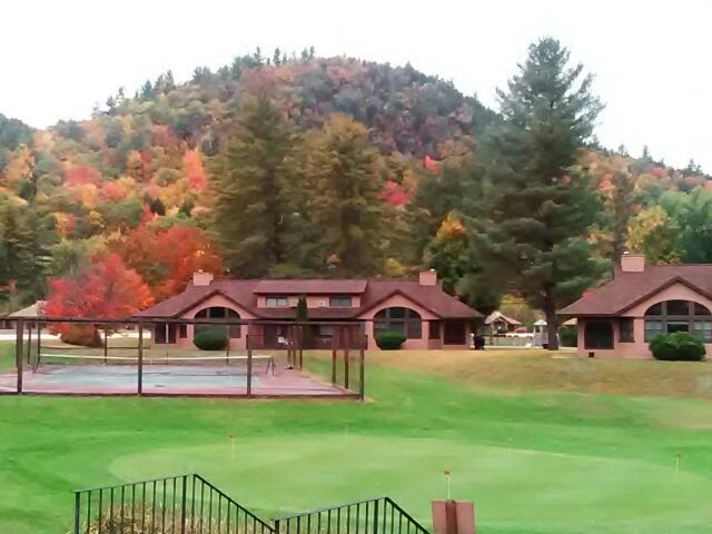 Jack O'Lantern Resort Lodging وودستوك المظهر الخارجي الصورة